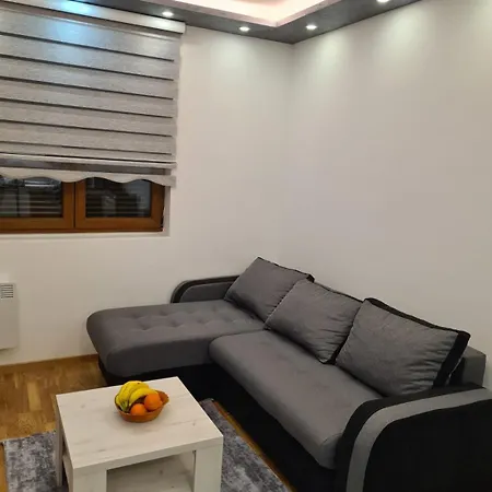 Apartmán Moni Lux *