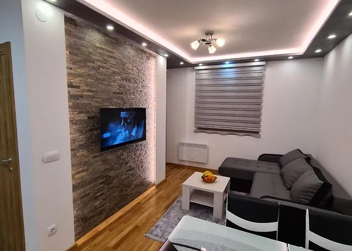 Moni Lux 아파트 즐라티보